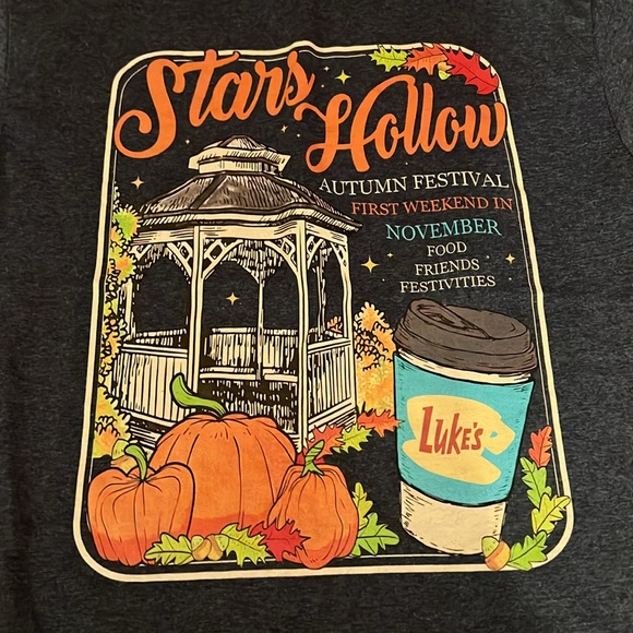 Gilmore Girls Stars Hallow T-Shirt NWOT - Picture 2 of 4